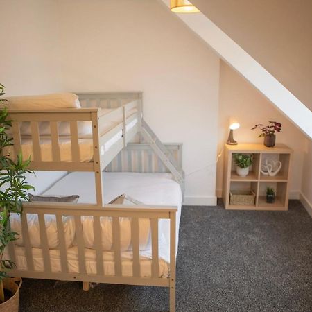 Principality Suites; Three Bed By Property Promise คาร์ดิฟฟ์ ภายนอก รูปภาพ