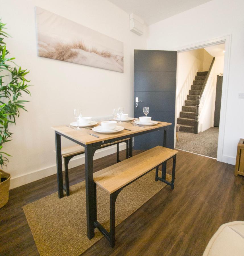 Principality Suites; Three Bed By Property Promise คาร์ดิฟฟ์ ภายนอก รูปภาพ