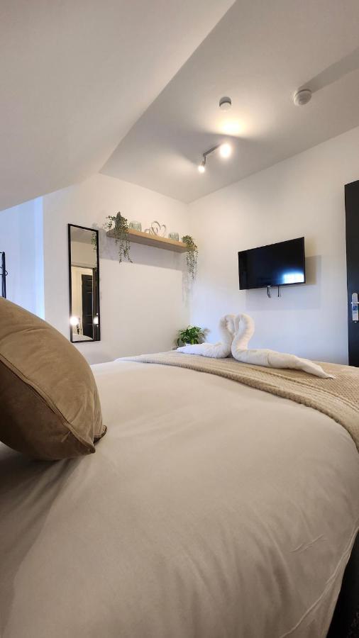 Principality Suites; Three Bed By Property Promise คาร์ดิฟฟ์ ภายนอก รูปภาพ