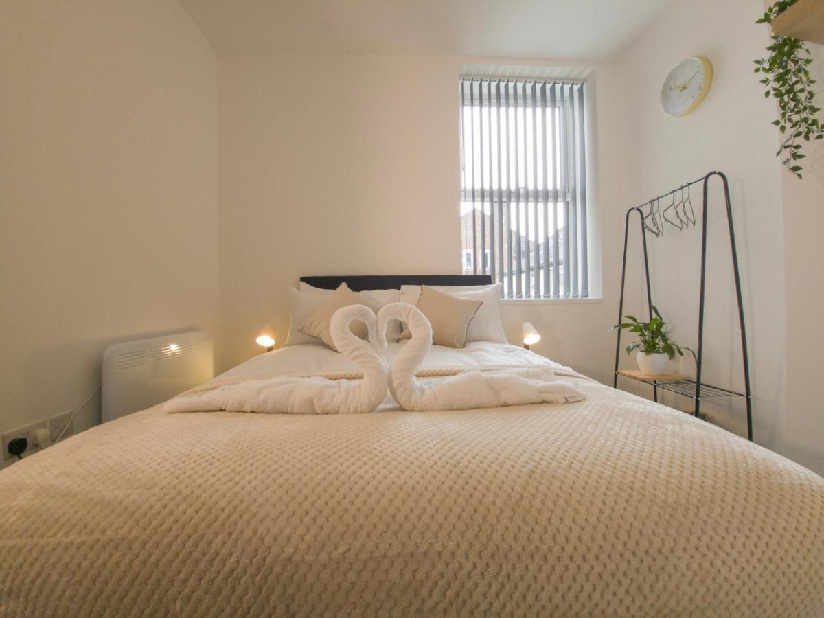 Principality Suites; Three Bed By Property Promise คาร์ดิฟฟ์ ภายนอก รูปภาพ