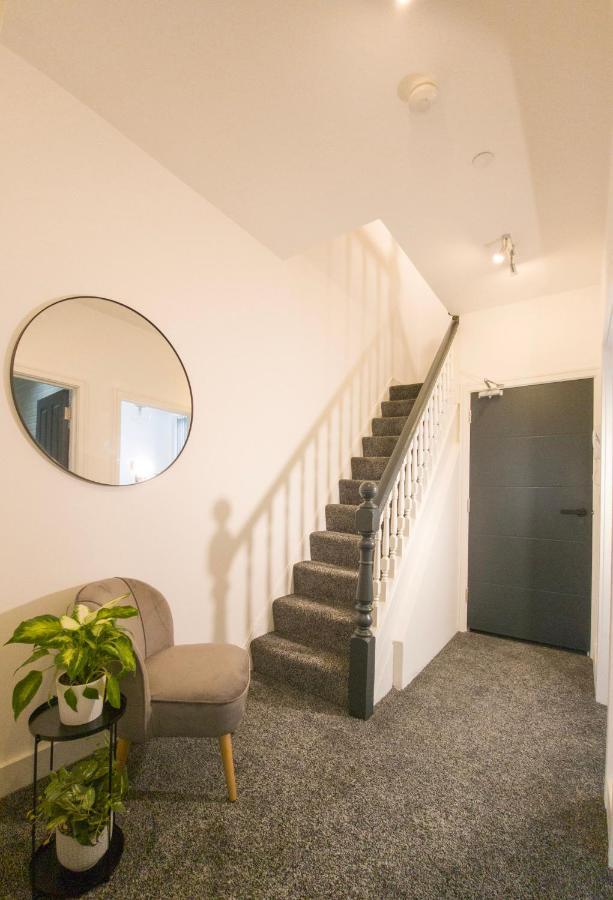 Principality Suites; Three Bed By Property Promise คาร์ดิฟฟ์ ภายนอก รูปภาพ